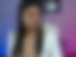 Elahiia's Live Sex Cam Show