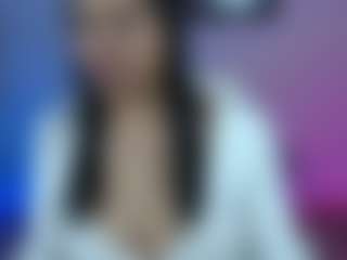 Elahiia's Live Sex Cam Show