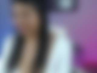 Elahiia's Live Sex Cam Show