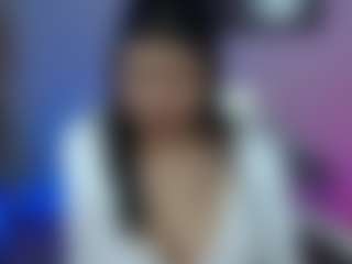 Live cam show with Elahiia - White on Camsoda | colombia