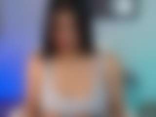 Elahiia's Live Sex Cam Show