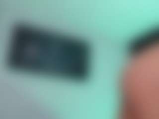 Elahiia's Live Sex Cam Show
