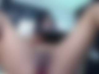 Elahiia's Live Sex Cam Show