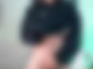 Elahiia's Live Sex Cam Show