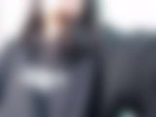 Elahiia's Live Sex Cam Show