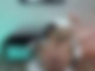 Elahiia's Live Sex Cam Show