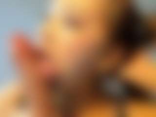 G1nt0n1c's Live Sex Cam Show