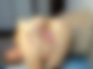 G1nt0n1c's Live Sex Cam Show