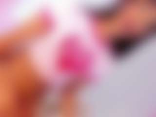 Iconicarlii's Live Sex Cam Show