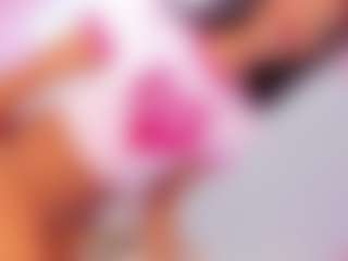 Iconicarlii's Live Sex Cam Show