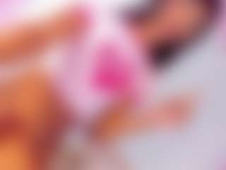 Live cam show with Iconicarlii - Orgasm on Mixed Magazine Live