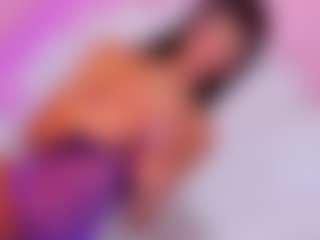 Live cam show with Iconicarlii - Spank on Hubzter Live
