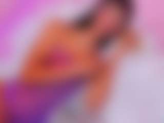Live cam show with Iconicarlii - Drinking on Milfs Live