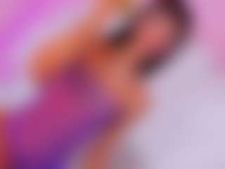 Live cam show with Iconicarlii - Dirty Talk on Milfs Live