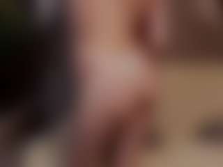 Live cam show with LadawnBillie - New Shaved Pussy on Camiplay Live