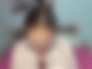 Live cam show with LashondaCujas - Gamer Asian on Latina Girls