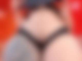 Live cam show with Lia Bakeer - Asshole Blonde Hair on TastyBlacksLive