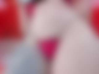 Live cam show with Lia Bakeer - Squirt on Cam Slut