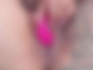 Live cam show with Lia Bakeer - Control on luckytryst.com