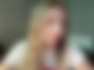 Bella's Live Sex Cam Show