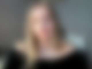 Bella's Live Sex Cam Show