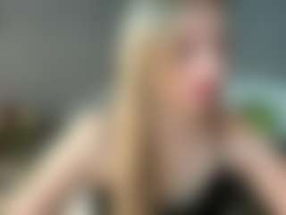 Bella's Live Sex Cam Show
