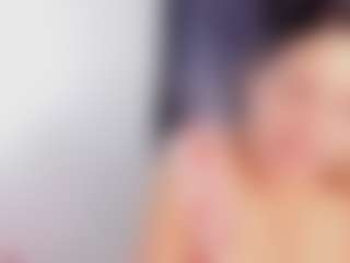 miadiamon82's Live Sex Cam Show
