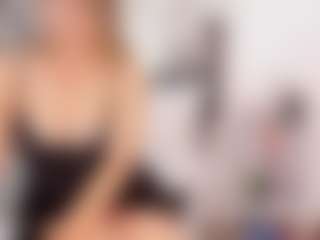 miadiamon82's Live Sex Cam Show