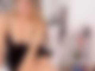miadiamon82's Live Sex Cam Show