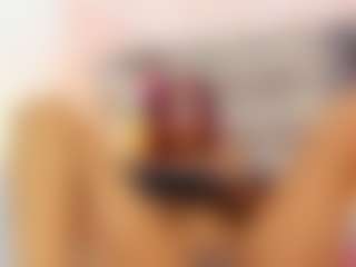Nahomy-hot's Live Sex Cam Show