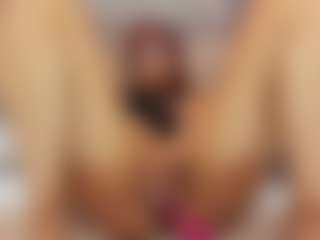 Nahomy-hot's Live Sex Cam Show