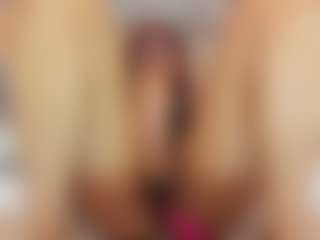 Nahomy-hot's Live Sex Cam Show