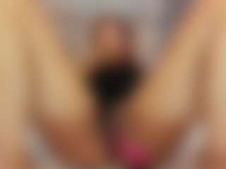 Nahomy-hot's Live Sex Cam Show