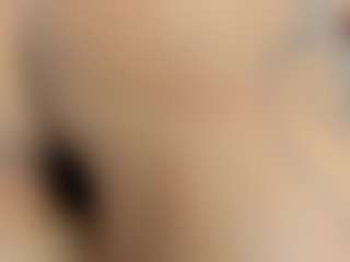 Nahomy-hot's Live Sex Cam Show