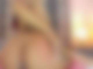 Nahomy-hot's Live Sex Cam Show
