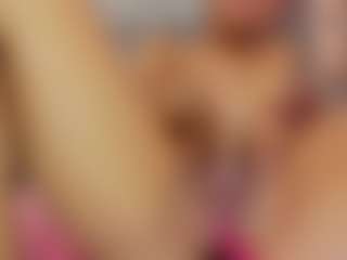 Nahomy-hot's Live Sex Cam Show