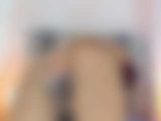 Nahomy-hot's Live Sex Cam Show