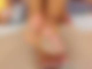 Live cam show with Nahomy-hot - Double Penetration on StripNow