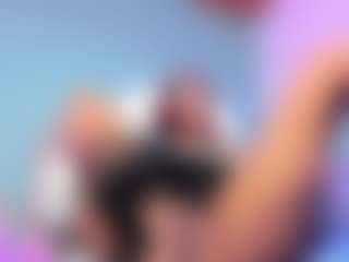 Nahomy-hot's Live Sex Cam Show