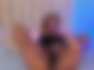 Nahomy-hot's Live Sex Cam Show