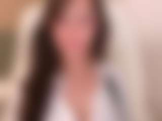Live cam show with RenNakamura - Flashing on live.xheat.ai
