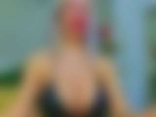 Sellena-Devine's Live Sex Cam Show