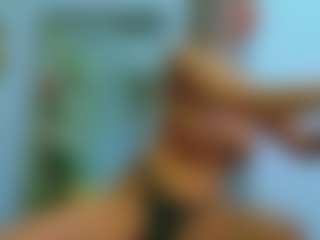 Sellena-Devine's Live Sex Cam Show