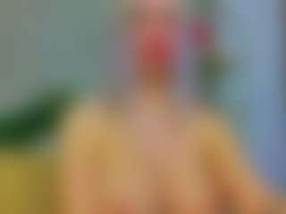 Sellena-Devine's Live Sex Cam Show