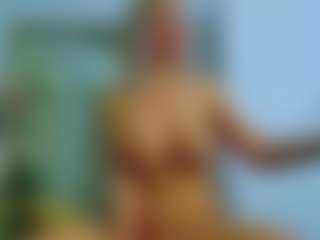 Sellena-Devine's Live Sex Cam Show