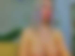Sellena-Devine's Live Sex Cam Show