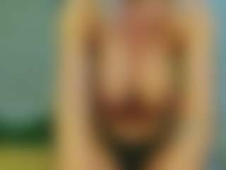 Sellena-Devine's Live Sex Cam Show