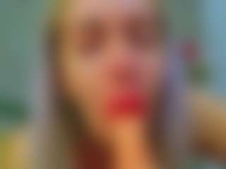Live cam show with Sellena-Devine - Blonde Hair Big Tits on hrnylive.com