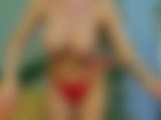 Sellena-Devine's Live Sex Cam Show