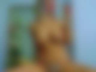 Sellena-Devine's Live Sex Cam Show